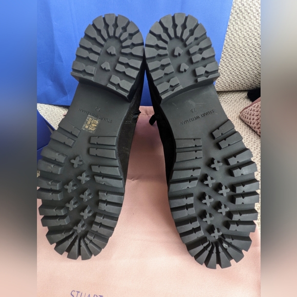 Stuart Weitzman black velvet flat boots sz 7.5 - Picture 3 of 8